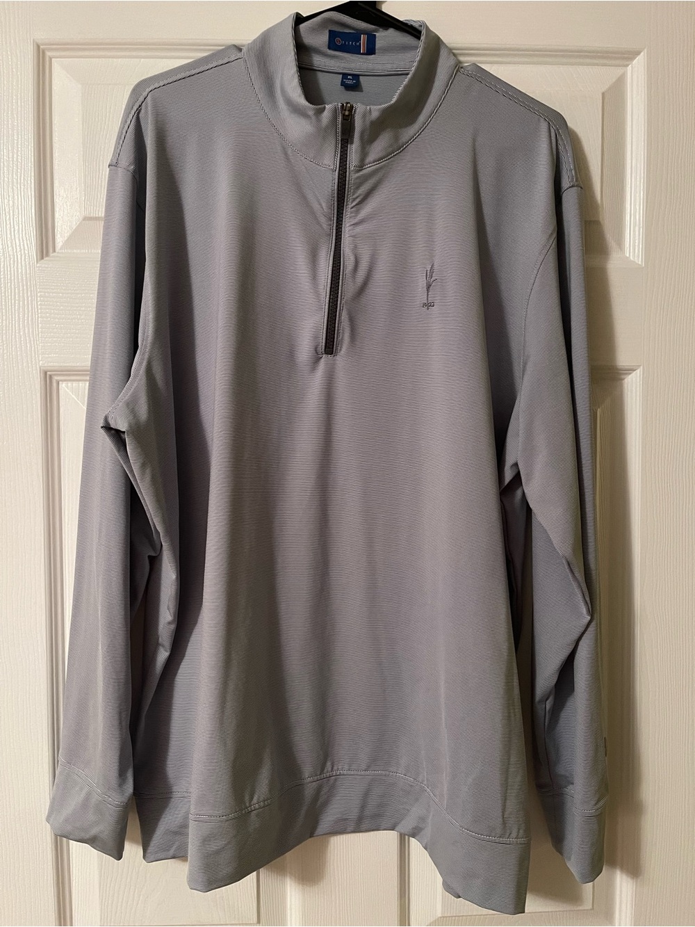 Stitch Men’s Scout Microstripe 1/4 Zip Forged Gray UPF 50 Golf Pullover Sz. XL